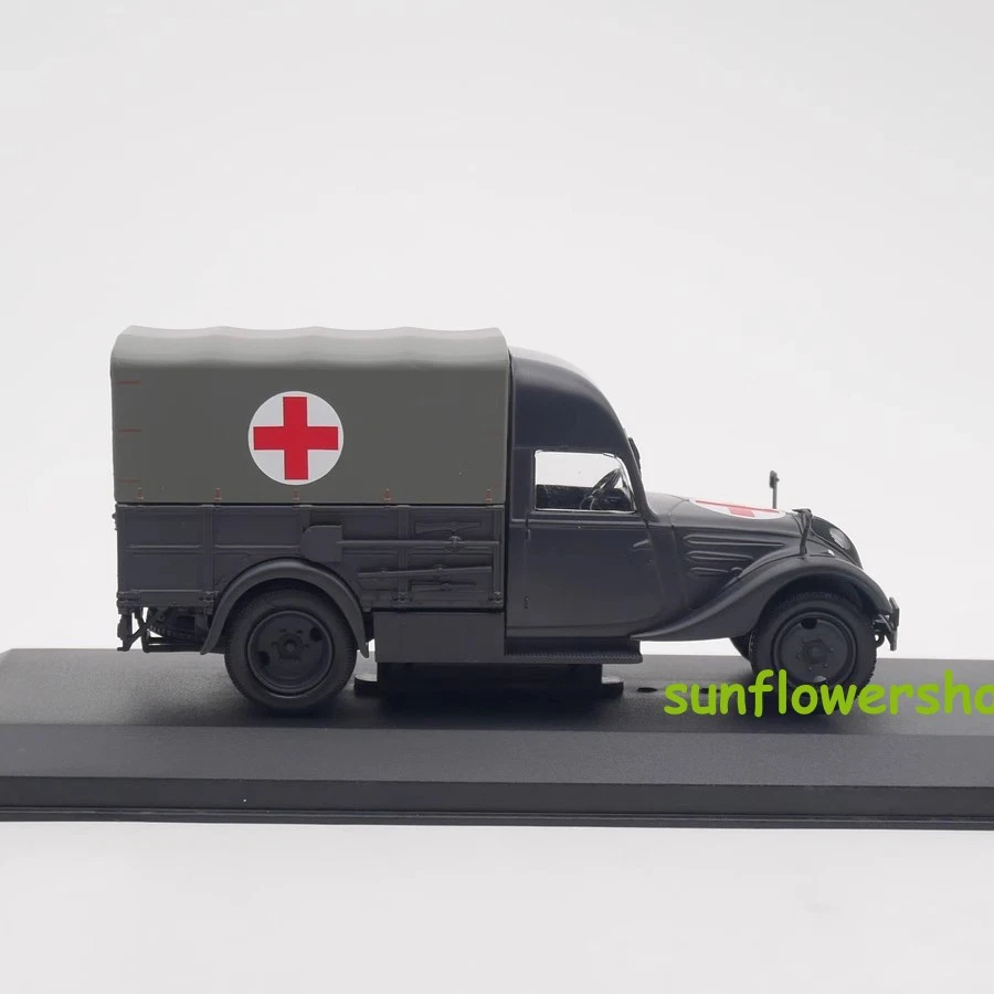 1: 43 Peugeot DK 5J 1941 Peugeot Truck WWII French Military Ambulance Model - Image 3 of 4