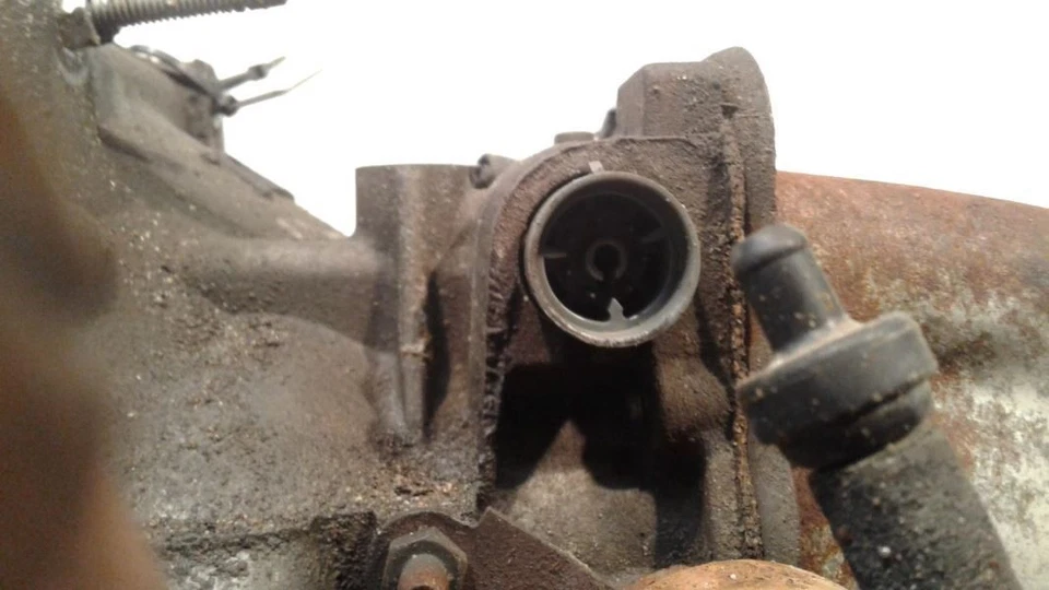 Automatic Transmission 93 1993 Pontiac Bonneville FWD 3.06 Ratio 174K — 第 3/4 张图片