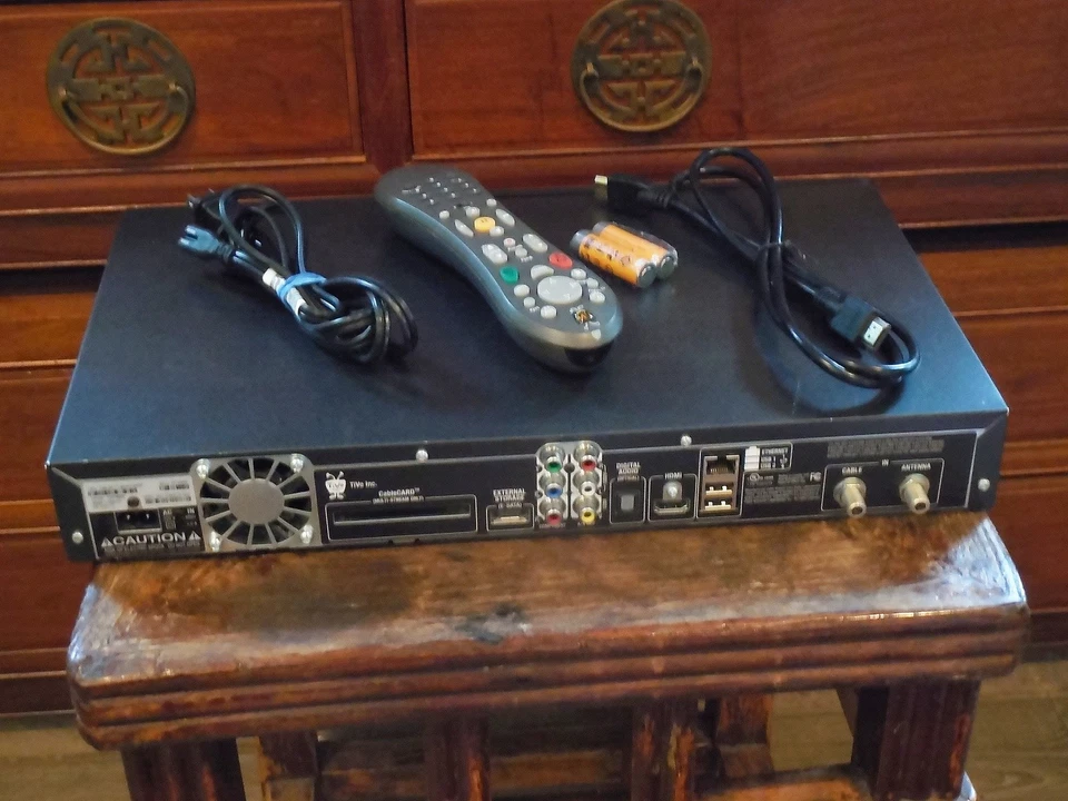 ¡Cortador de cable económico especial!  Tivo TCD746320, de por vida, OTA/antena, 500 GB HD Foto 2 de 4