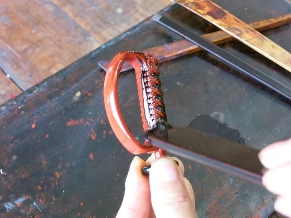 Sohaya no Tsurugi-Inspired Scissors Crafted with Traditional Japanese Techniqu - Image 2 of 4