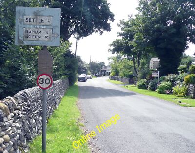 Foto 12x8 altes Straßenrichtungsschild Settle This is on the Stackhouse Road, c2013