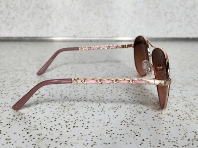 Tahari Aviator Sunglasses Rose Gold Nude Brown Gradient Lens TH649