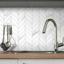 Sunwings Peel & Stick Leaf Waterjet Wall Tiles (6.78sq ft 10-Pack)