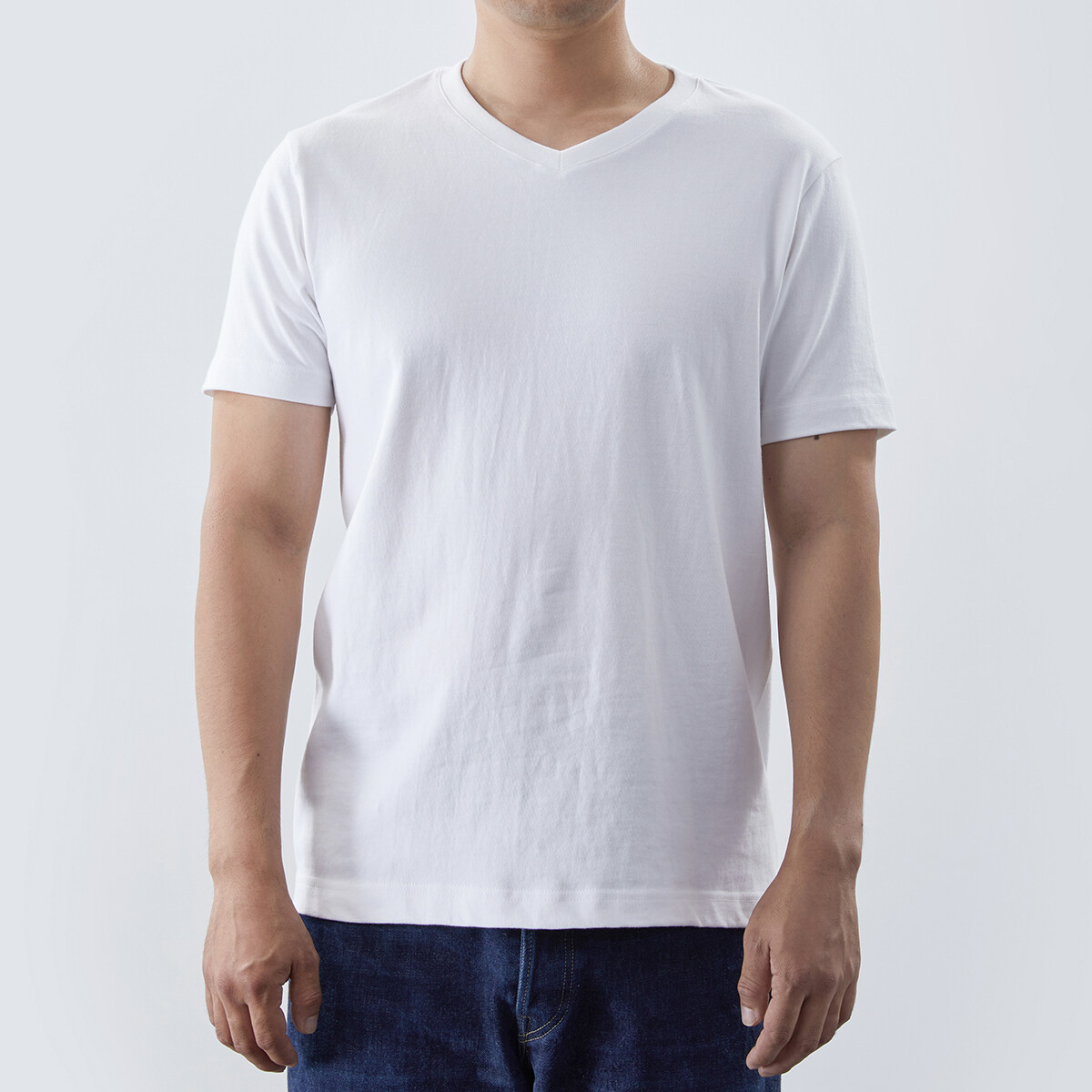 7.2 oz Cotton V-Neck Loopwheel Tubular Basic Short Sleeve T