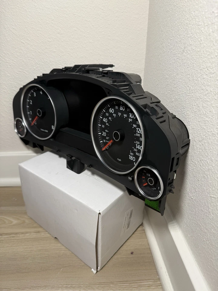 2011-2016年大众Touareg速度表 — 第 2/4 张图片