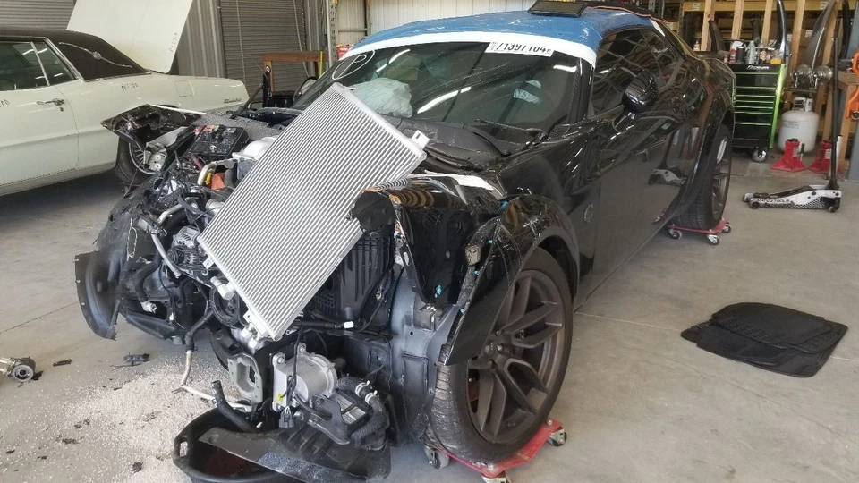 23 DODGE CHALLENGER SRT HELLCAT WIDE BODY QUARTER PANEL CUT RIGHT PASSENGER Foto 2 de 4