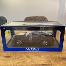 AUTOart 1/18  Ford Mustang GT 2005 Limited 921880