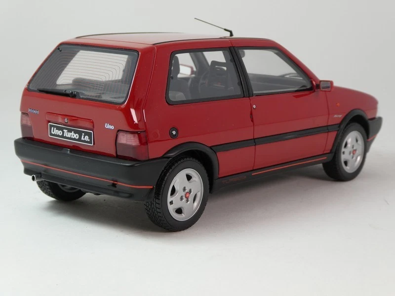Ottomobile Fiat Uno Turbo i.e. red 1990 1/18 OT487 - Immagine 3 di 3