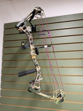 Bear Apprentice, 15-27", 35-50#, RH, +Sight, + Stabilizer, + quiver.