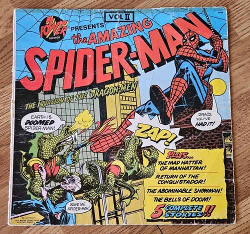 Vintage 1974 Spider-Man Vinyl Comic Book #8144 Marvel - Invasion of Dragon-Men