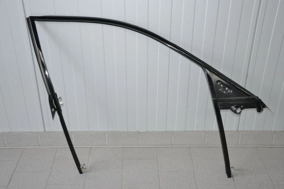 Marco de puerta derecho Ferrari 512 TR 512 M DIESTRO 63057100 Foto 3 de 4