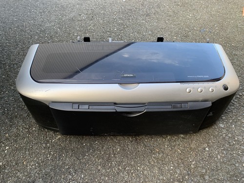 Epson Stylus Photo 2200 Digital Photo Inkjet Printer - Picture 2 of 5