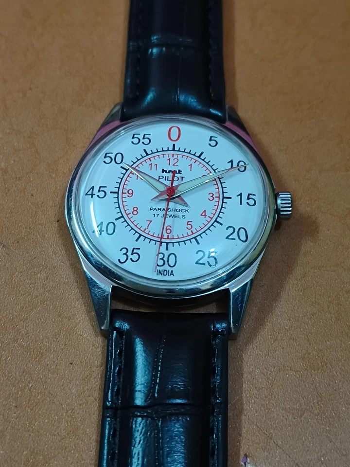 Vintage HMT Pilot White 17 Jewels Mechanical Hand Winding Men's Wrist Watch - Image 4 of 4