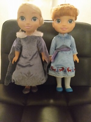 Disney Frozen Anna and Elsa doll 2-pack talking/singing, light up 