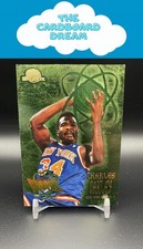 Charles Oakley 1995-96 SkyBox Premium Atomic #A2 New York Knicks Basketball Card