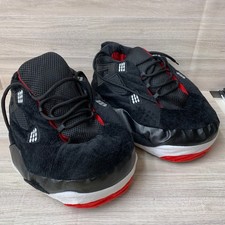 Unisex Retro Basketball Sneaker Plush Slippers Black Red White EU 36-44 One Size