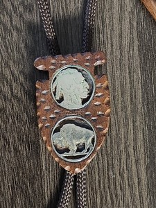 Vintage Carved Buffalo Nickel Wooden Arrowhead Bolo Tie Western