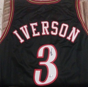 Allen Iverson Philadelphia Black Jersey Beckett Authenticated Autographed 76ers