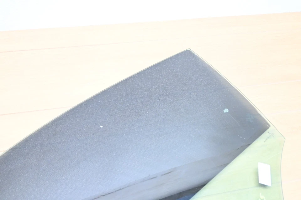 Оригинальное стекло для окна передней левой водительской двери купе Audi A5 S5 RS5 18–24 годов выпуска - Изображение 4 из 4