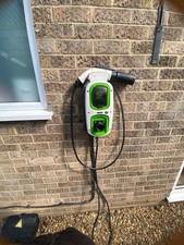 Rolec Wallpod EV Charger 7.2Kw 32amp Tethered Cable (includes Type2 adapter)