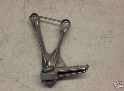 06 Kawasaki ZX-6R ZX 6 R 636 Left Rear Footpeg Bracket | eBay