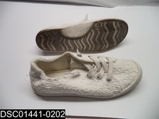 Size 6 Women's Madden Natural Colored Brennen-C Slip On Shoes