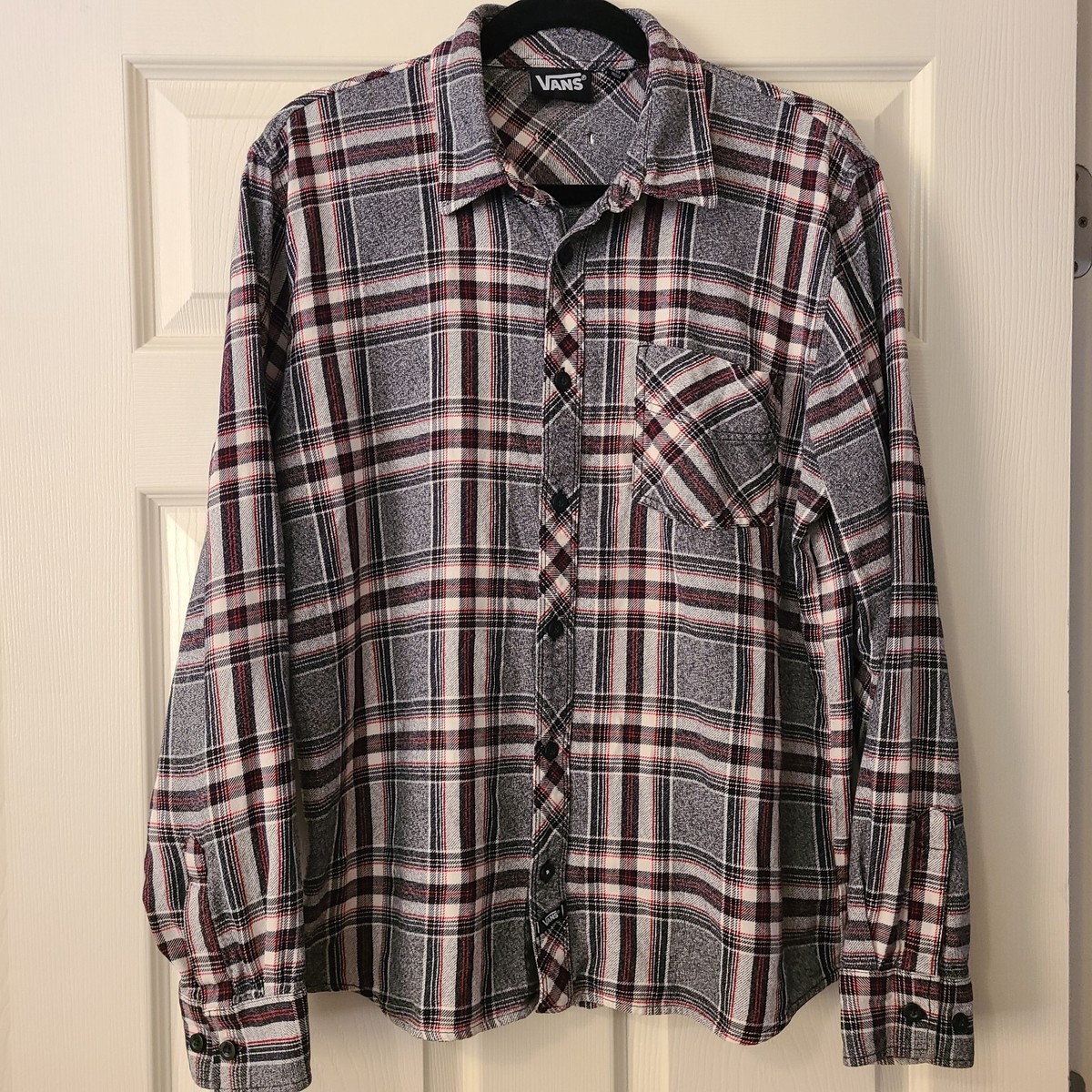 Vans Shirt Mens Sz Large Black Gray Red Long Sleeve Button Up Window Pane  Plaid