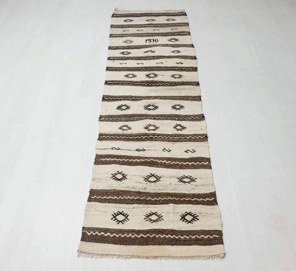 organic kilim rug , natural turkish small runner rug , handwoven kilim - Image 4 of 4