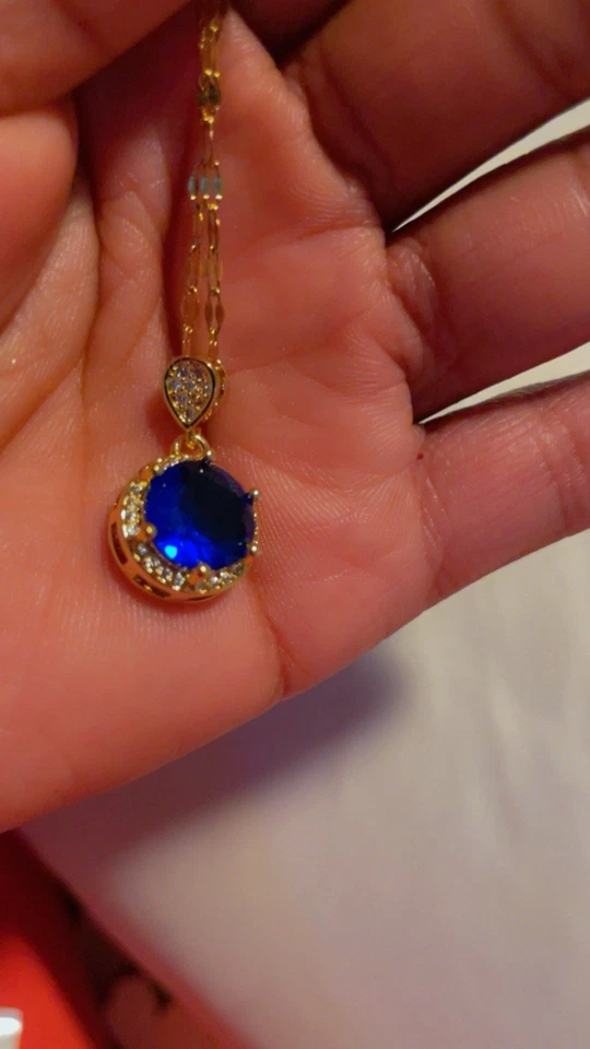 Colar folheado a ouro Technibond com pingente de pedra azul corrente de aço inoxidável - Imagem 4 de 4