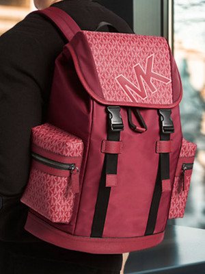 MICHAEL KORS ミニリュック バックパック MKロゴ 総柄 ポーチ付き Michael Kors Cooper Men Ladies MK Logo and Nylon Cherry Travel