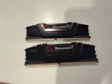 G.Skill Ripjaws 16GB (2x8) DDR4-3200 Desktop Memory F4-3200C16D-16GVKB