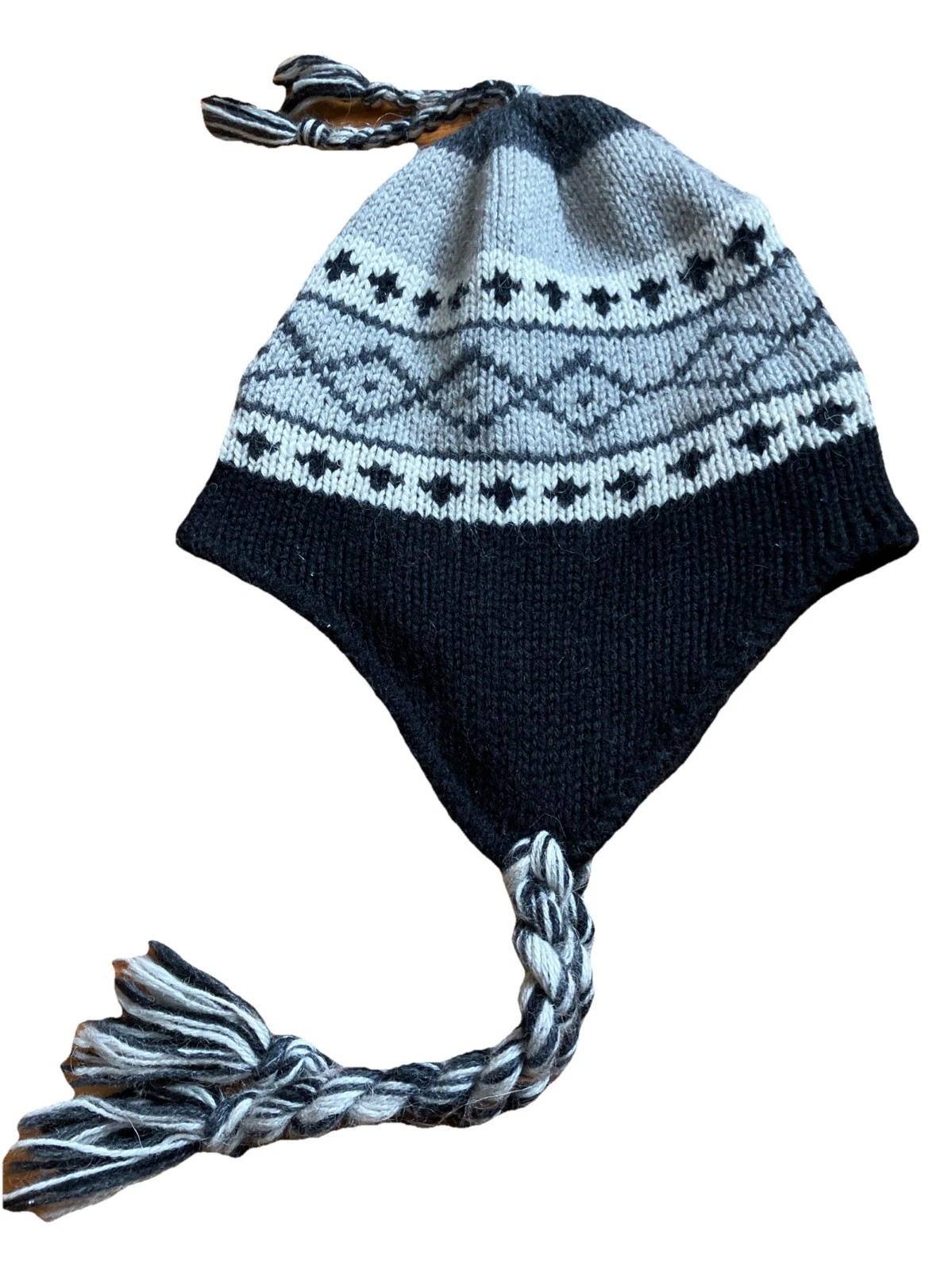 Vtg Weatherproof Winter Beanie Wool Blend Ear flap Trapper Hat Tassels Nordic