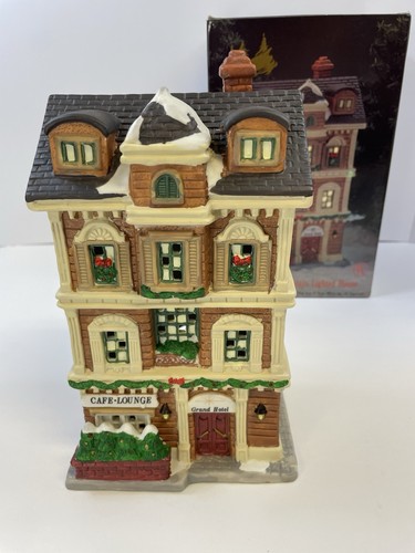 Dickens Keepsake Grand Hotel Cafe Lounge Christmas Porcelain Lighted House - Picture 2 of 9