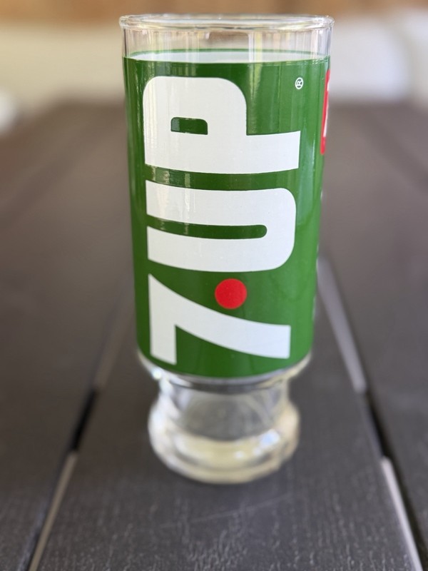 7 Up The Uncola Green Logo Soda 1970’s Vintage Drinking Glass Tumbler Cup