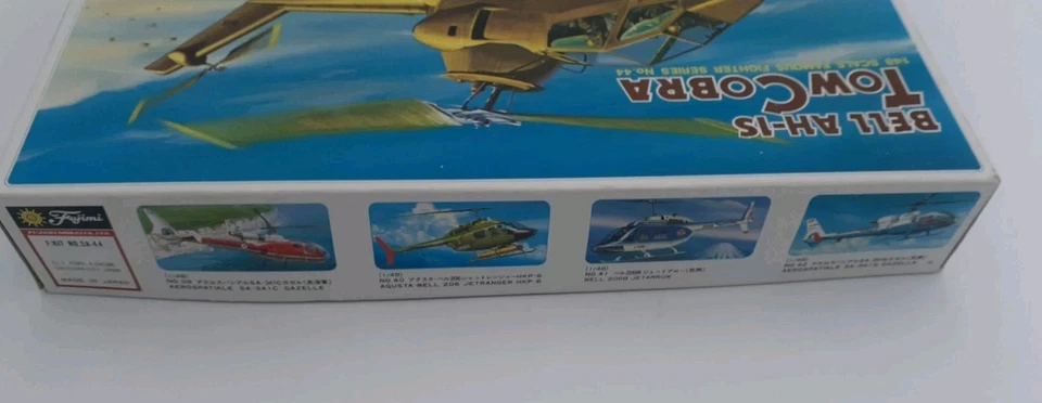 Fujimi Belk AH-1S Tow Cobra Helicopter 1/48 Scale Model Kit Sealed Parts Open  - Image 3 of 4