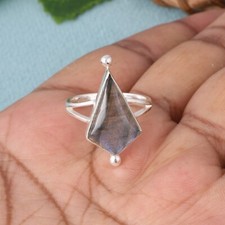 Kite Shape Labradorite Split Band Ring 925 Sterling Silver Handcrafted Jewelry