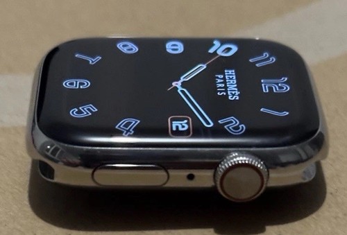 Apple Watch Hermes Series 9 45mm - Bild 3 von 11
