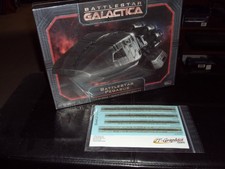 Moebius 1/4105 Scale Battlestar Pegasus + Ext...