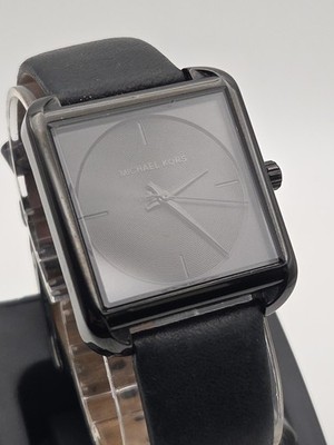 MICHAEL KORS Women display picture 1
