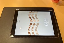 Apple iPad (9th Generation) A2603 64 GB, Wi-Fi + 4G, 10.2 in