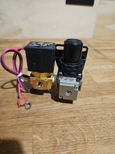 NEW SMC AR20-DUK01070 Regulator Valve, VX3124-01N-6G1 Solenoid