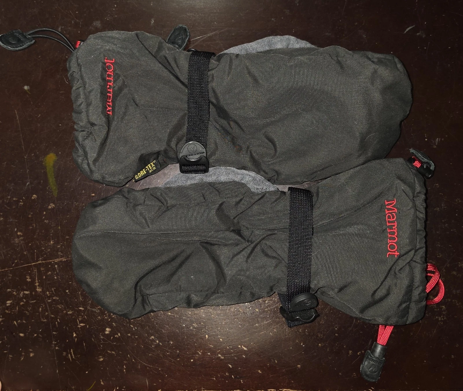 MARMOT Ski / Snow Mountaineering Gore Tex XCR Mittens Gloves
Opens in a new window or tab