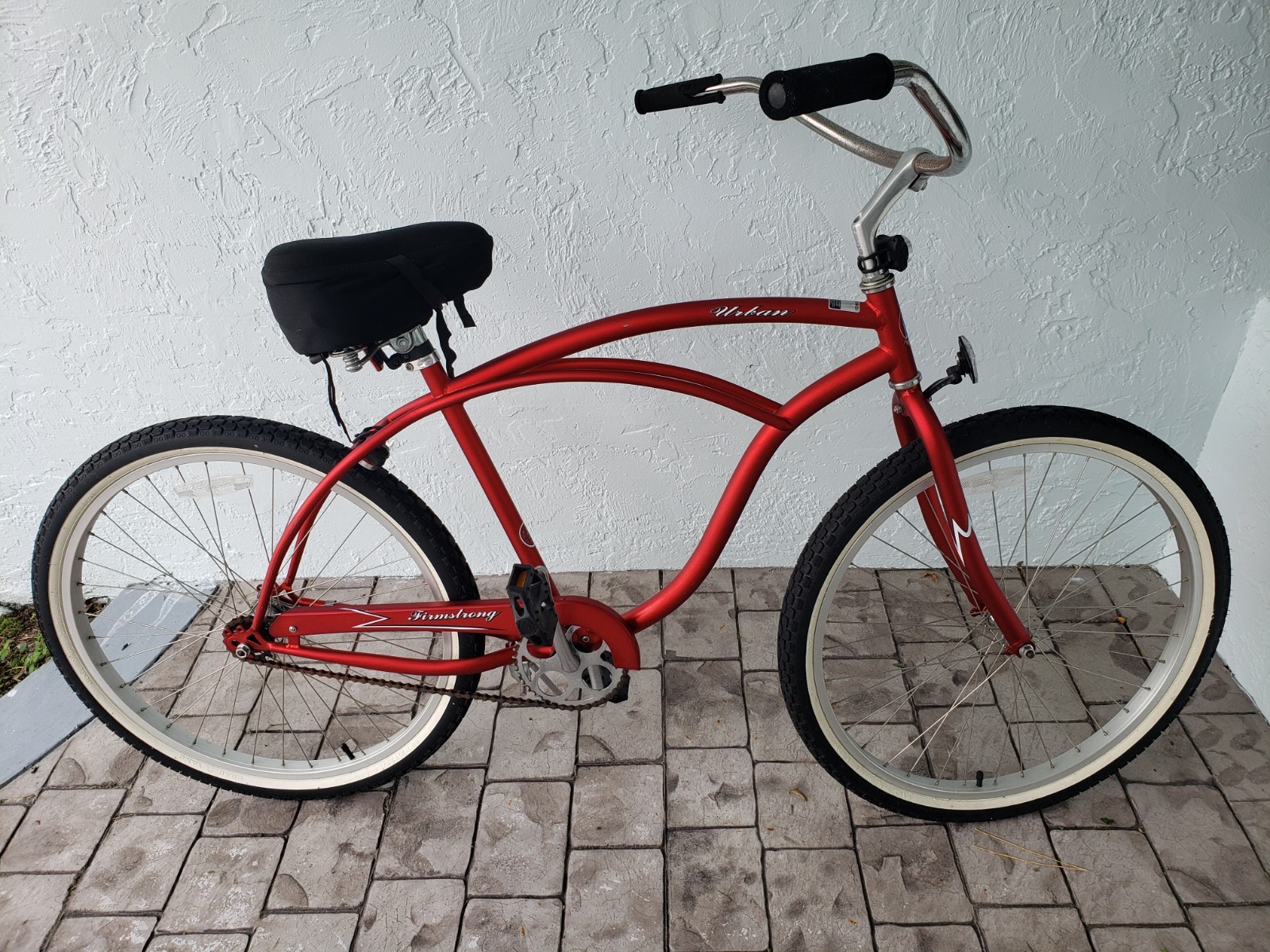 Firmstrong Urban Man Single Speed Men's 26" Beach Cruiser Ma