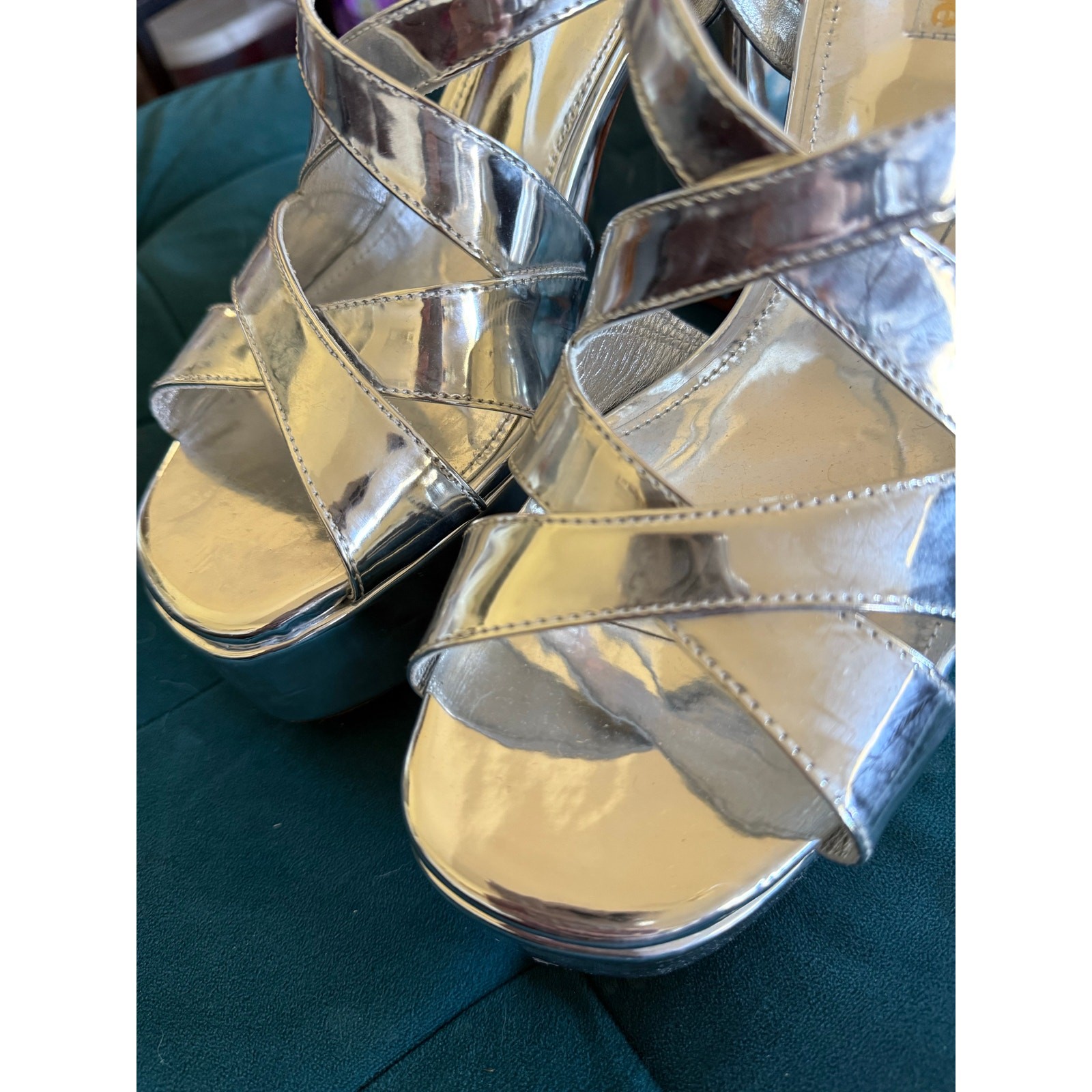 Larroude Bee Silver Strappy Platform Sandals size… - image 8