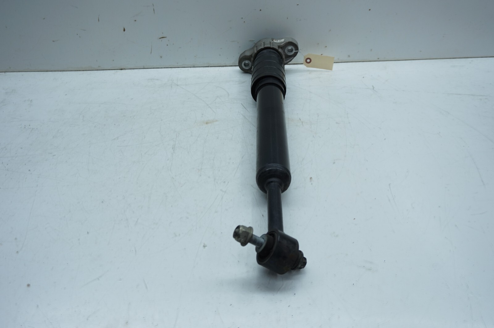 2014-2019 Maserati Ghibli OEM Right Rear Strut Shock Absorber 0670088990