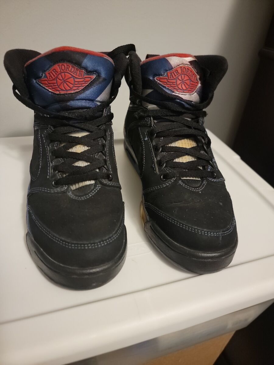 Nike Air Jordan 60 Plus Detroit Pistons Size-4y Black Nike Air Jordan 60 Plus Detroit Pistons Size-4y Black