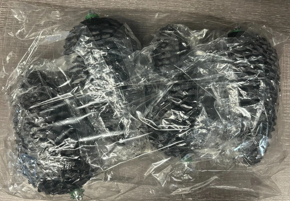 Piña Vickerman 7" Negro Mate Brillo (Paquete de 4) Foto 2 de 2