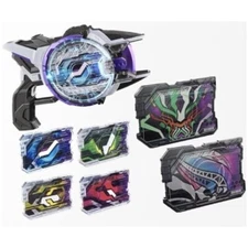 BANDAI Kamen Rider Geats PREMIUM DX memorial Laser Raise Riser with Bonus Card