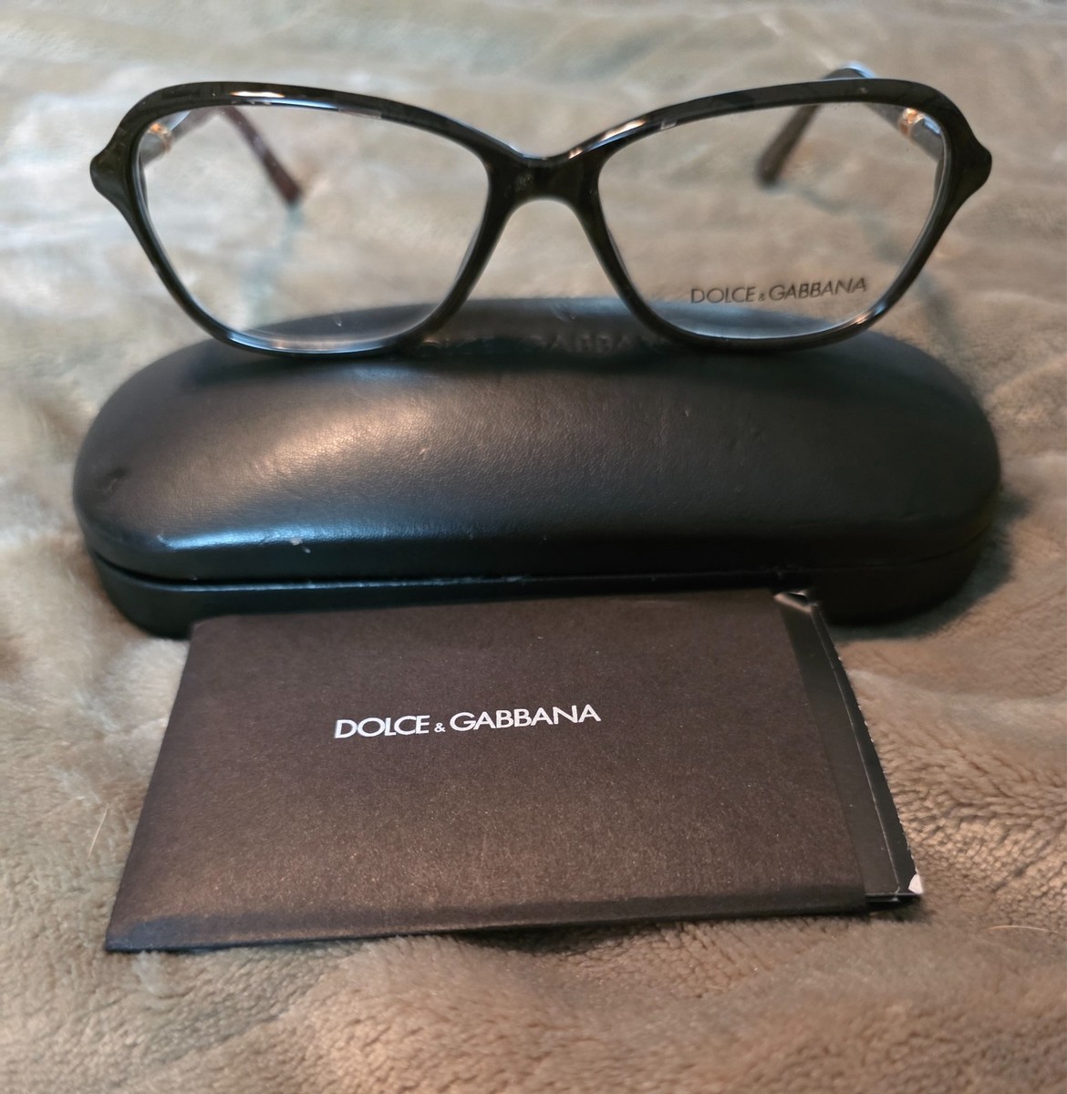 Dolce and Gabbana sunglasses- NEVER WORN Dolce & Gabbana DG White Frame Oversized Sunglasses Unique  main image 3