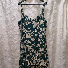 Abercrombie & Fitch Drama Ruffle Tired XL Green Floral Maxi Dress Smocked Back